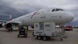 Austrian Airlines A320 hooked up to Test-Fuchs H2Genset hydrogen generator