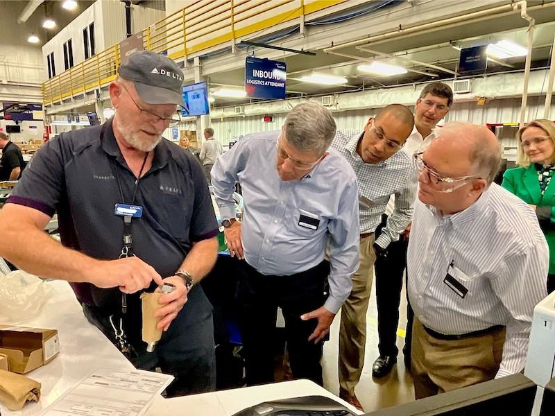 delta mro workers