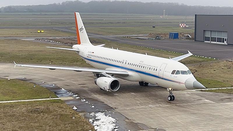 Airbus A320 with a fighter nose